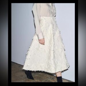 Zara Woman ZW Collection Structured Cream Textured A-Line Midi Skirt XS